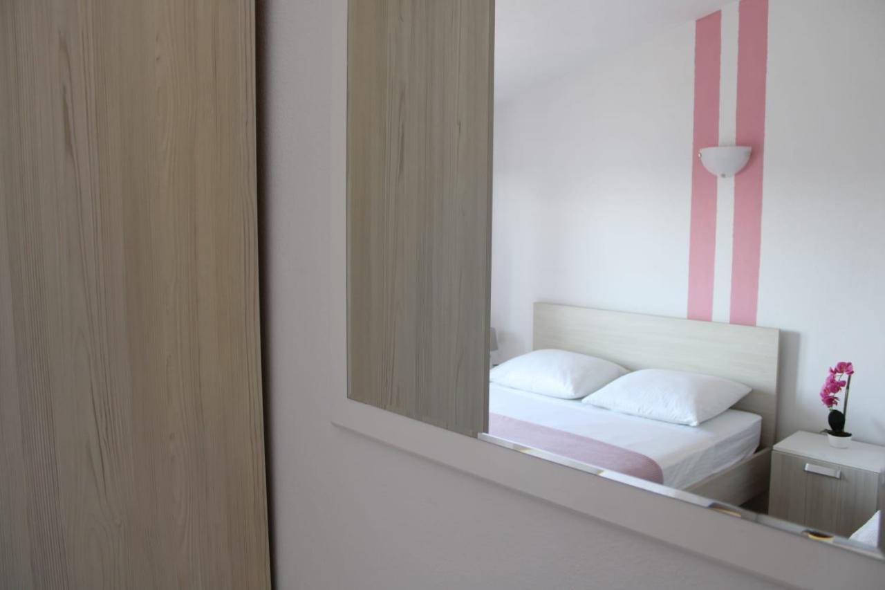 Apartments Renata سيغيت دونيي المظهر الخارجي الصورة
